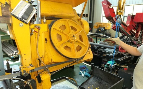 峡江金属带锯床的日常使用和保养注意事项！